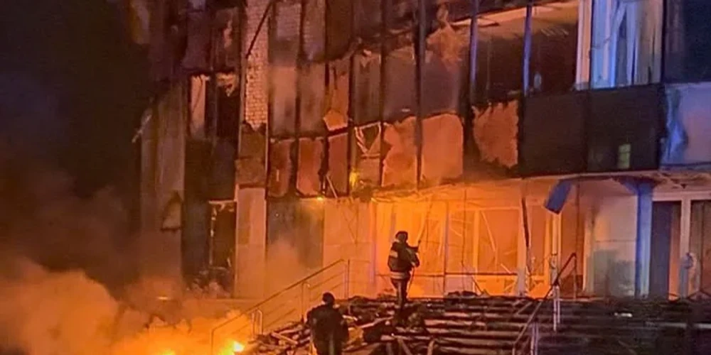 Про удар БПЛА по Кременчуку повідомили Дяківнич та Малецький